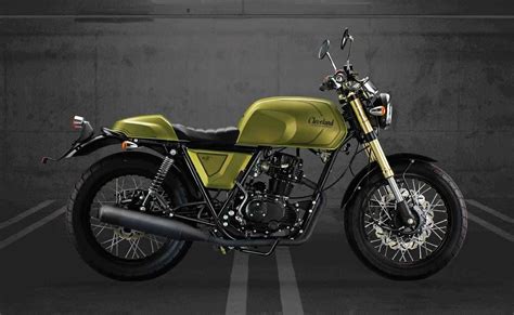 7 Alasan Mengapa Sepeda Motor Retro Kembali Ngehits di 2024 7 Alasan Mengapa Sepeda Motor Retro Kembali Ngehits di 2024