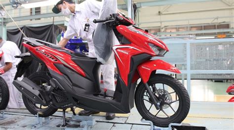 5 Alasan Beli Vario 2025 Terbaru: Teknologi Anti-Macet and Irit Bensin! 5 Alasan Beli Vario 2025 Terbaru: Teknologi Anti-Macet and Irit Bensin!