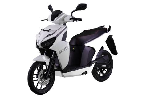 7 Alasan Gesits Jadi Motor Listrik Pilihan No.1 di Indonesia (Nomor 5 Bikin Kaget!) 7 Alasan Gesits Jadi Motor Listrik Pilihan No.1 di Indonesia (Nomor 5 Bikin Kaget!)