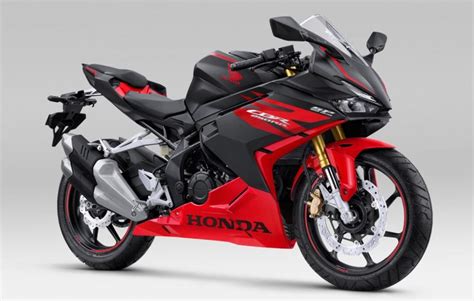 7 Alasan Mengapa New Honda CBR250RR SP 2024 Bikin Ngiler! 7 Alasan Mengapa New Honda CBR250RR SP 2024 Bikin Ngiler!