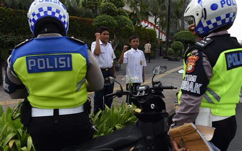 7 Fakta Mengerikan STNK Dihapus yang Bikin Kendaraanmu Jadi Bodong! 7 Fakta Mengerikan STNK Dihapus yang Bikin Kendaraanmu Jadi Bodong!