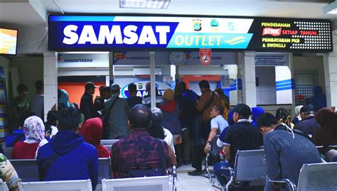 7 Peraturan Samsat Terbaru yang Wajib Kamu Ketahui di Tahun Ini! 7 Peraturan Samsat Terbaru yang Wajib Kamu Ketahui di Tahun Ini!