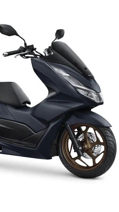 5 Fitur Canggih Sepeda PCX Terbaru yang Bikin Ngiler! 5 Fitur Canggih Sepeda PCX Terbaru yang Bikin Ngiler!