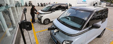 5 Kejutan Mobil Listrik di GAIKINDO 2025 yang Wajib Kamu Tahu! 5 Kejutan Mobil Listrik di GAIKINDO 2025 yang Wajib Kamu Tahu!