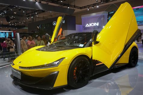 5 Kejutan Mobil Listrik di GAIKINDO 2025 yang Wajib Kamu Tahu! 5 Kejutan Mobil Listrik di GAIKINDO 2025 yang Wajib Kamu Tahu!