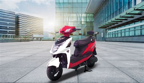 7 Fitur Canggih di Sepeda Motor Sonic yang Membuatnya Jadi Yang Tercepat di Kelasnya! 7 Fitur Canggih di Sepeda Motor Sonic yang Membuatnya Jadi Yang Tercepat di Kelasnya!