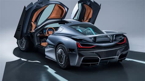 7 Mobil K-EVCBU Paling Ikonik yang Wajib Kamu Ketahui! 7 Mobil K-EVCBU Paling Ikonik yang Wajib Kamu Ketahui!