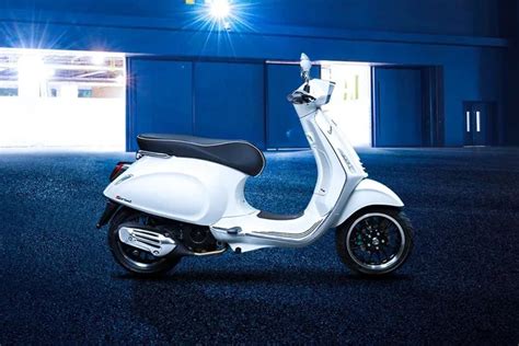 7 Vespa Benelli Impian: Harga Terjangkau Bikin Ngiler! 7 Vespa Benelli Impian: Harga Terjangkau Bikin Ngiler!